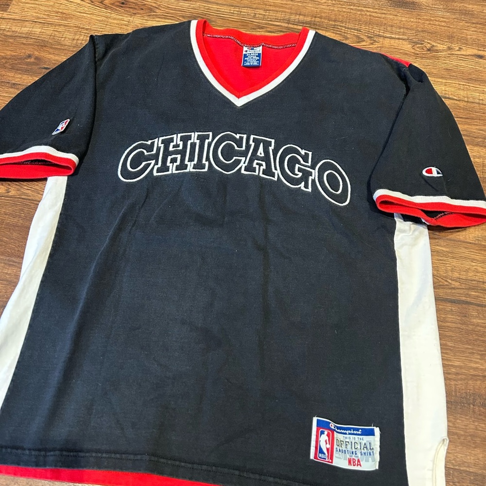 Chicago Bulls 90’s Vintage Champion Official Warmup Shooting Shirt